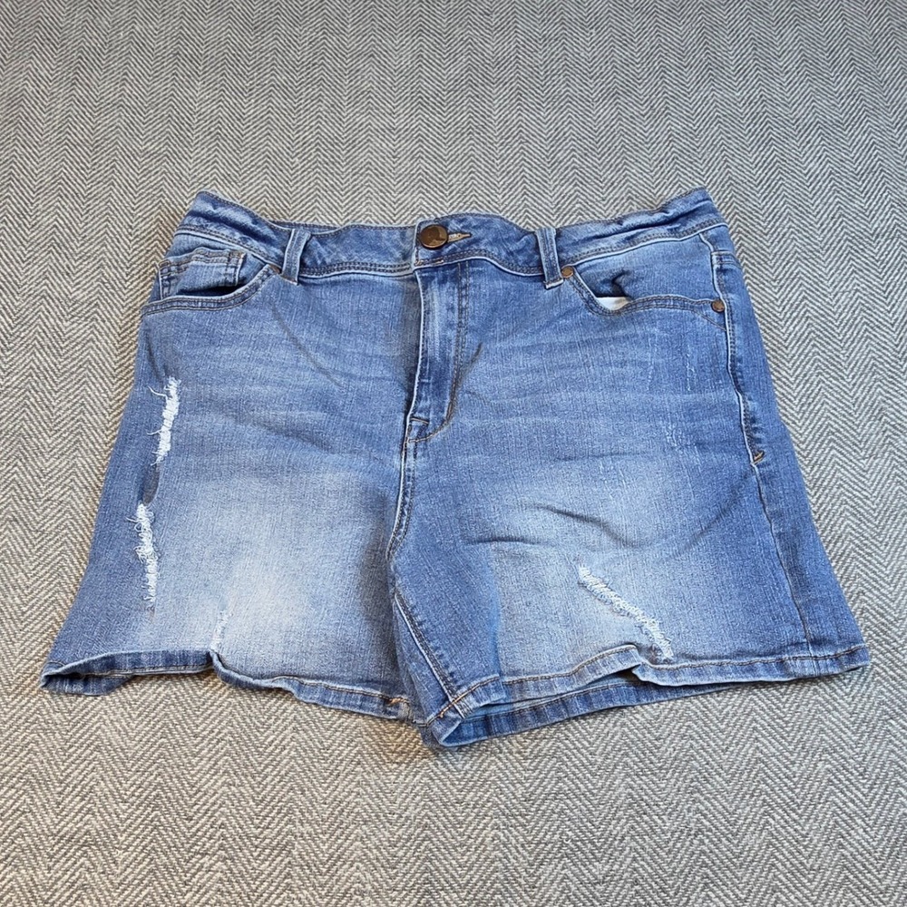 1822 Denim Womens Distressed Medium Wash Stretch Jean Shorts Size 31 RN147136